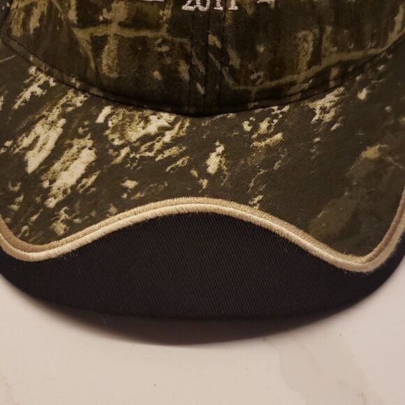 ATM Waldrif Resort 2011  Camoflage Cap Hat Vaughan Paving Maple-Crete - Picture 3 of 12